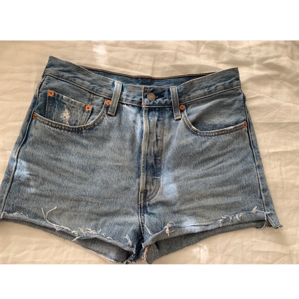 Levi 501 jean shorts